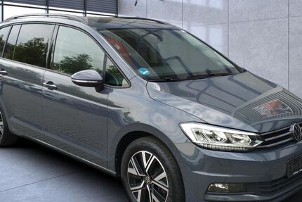 VW Touran 25.900 km 33.790 &euro; Regensburg 93053