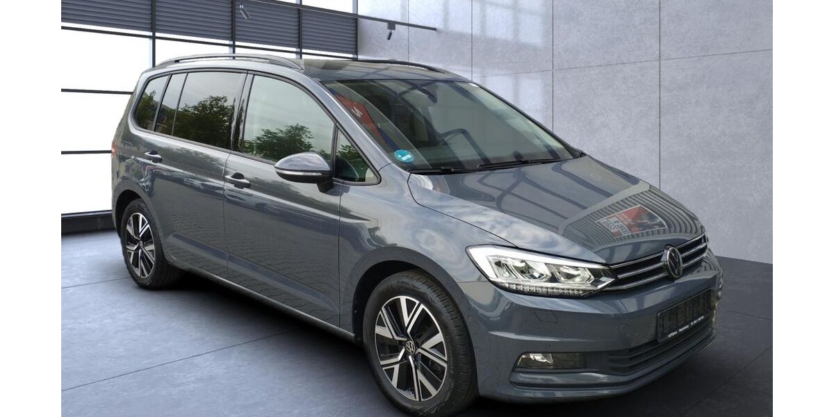 VW Touran 25.900 km 33.890 &euro; Regensburg 93053