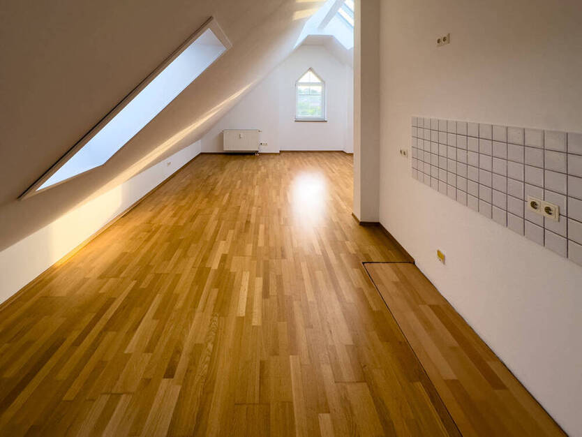 Hübsches 1-Zi-Appartement in bester Lage Langquaids - bereits bezugsfrei!