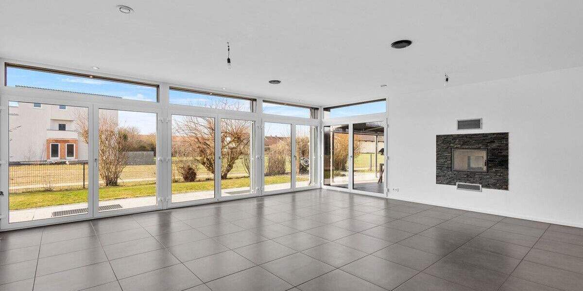 Einfamilienhaus Neutraubling - 5 Zimmer, 203 m&sup2;, 1.149.000&euro; | Angebot:25702693