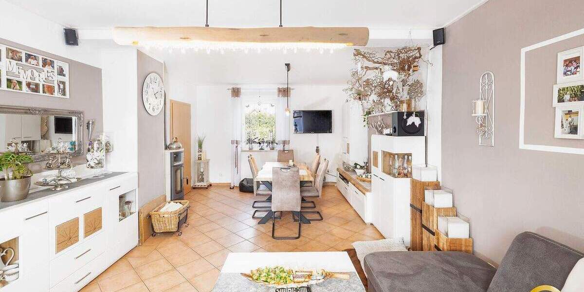 Einfamilienhaus Kelheim - 6 Zimmer, 160 m&sup2;, 550.000&euro; | Angebot:25737539