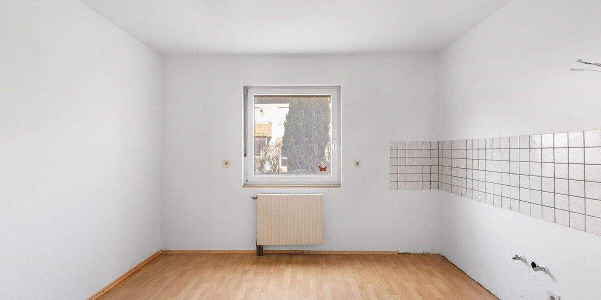 Reihenmittelhaus Regensburg Ostenviertel - 5 Zimmer, 136 m&sup2;, 499.000&euro; | Angebot:25071682