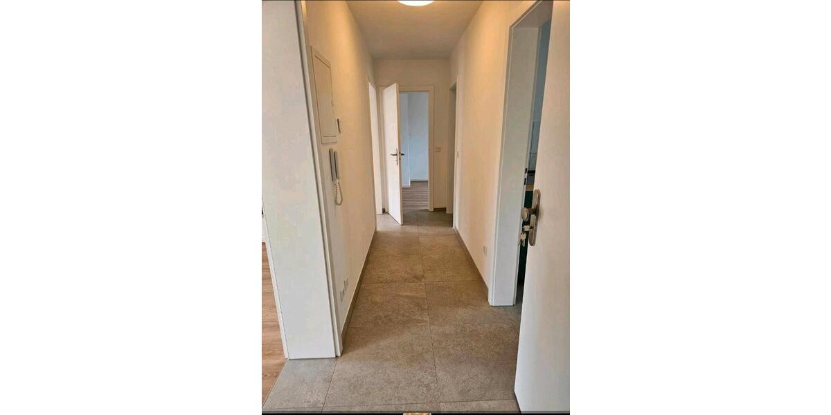 Etagenwohnung Regensburg Das Dörnberg - 3 Zimmer, 68 m&sup2;, 870&euro; | Angebot:26058076