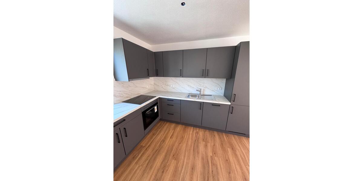 Maisonettenwohnung Langquaid - 4 Zimmer, 82 m&sup2;, 1.170&euro; | Angebot:26677652