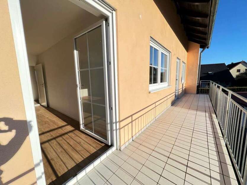 Wohnung zum Mieten in Wenzenbach OT Grünthal 1.350 € 131 m²