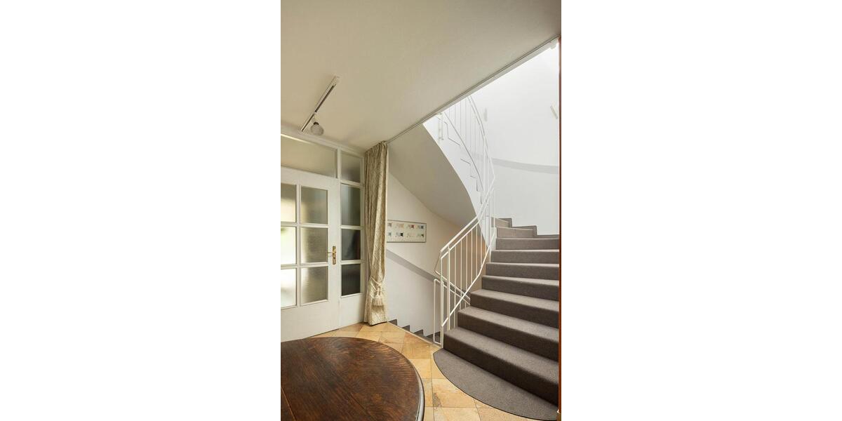 Einfamilienhaus Tegernheim - 10.5 Zimmer, 275 m&sup2;, 1.250.000&euro; | Angebot:26331592