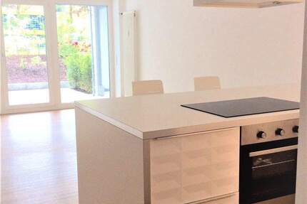 ***Erdgeschossiges, barrierefreies Apartment mit Garten in der Klenze27*** 2 zimmer