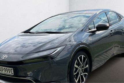 Toyota Prius 9.866 km 34.980 &euro; Regensburg 93055