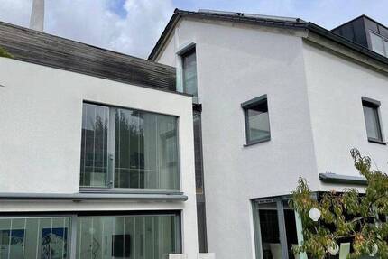 Haus Regensbsurg Westenviertel - 7 Zimmer, 220 m&sup2;, 1.599.000&euro; | Angebot:26816371