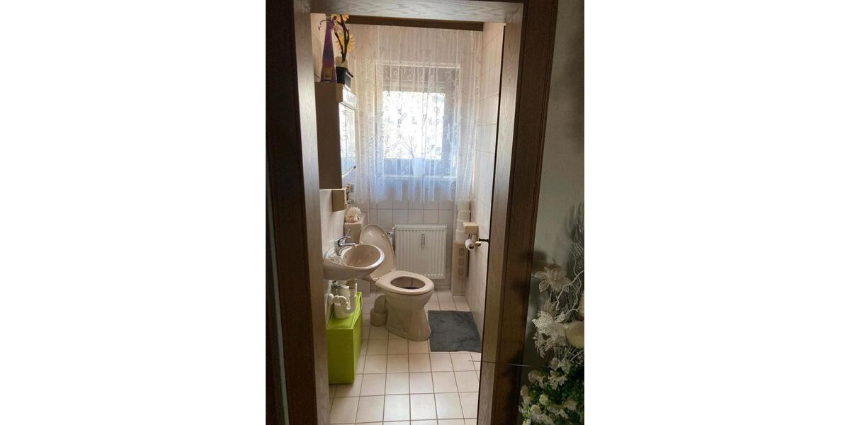 Etagenwohnung Neutraubling - 4 Zimmer, 90 m&sup2;, 378.000&euro; | Angebot:26462436