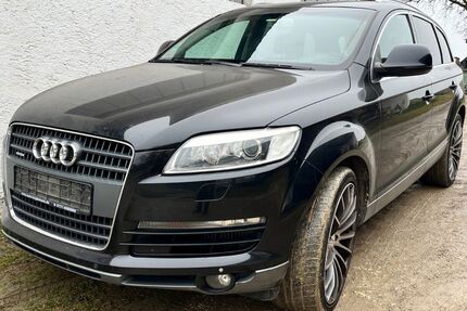 Audi Q7 321.066 km 4.750 &euro; Regensburg 93055