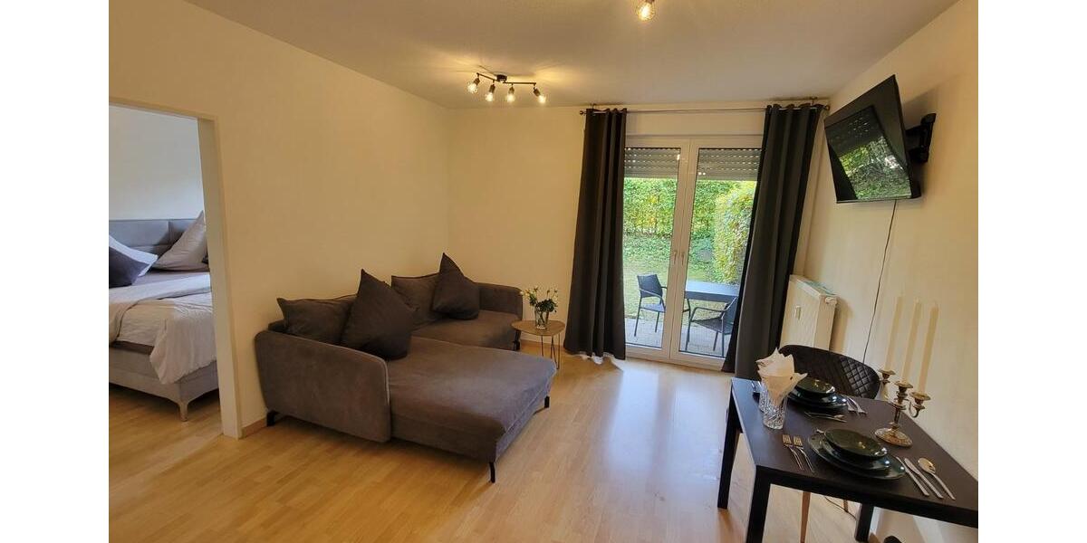 Schöne hochwertige möblierte Wohnung mit Garten direkt an der Uni 2 zimmer