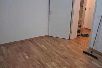 Wohnung Regensburg Brandlberg - 4 Zimmer, 20 m&sup2;, 450&euro; | Angebot:25857755