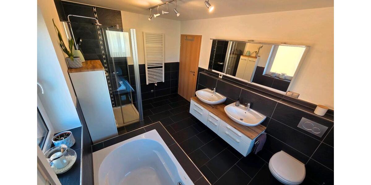 Maisonettenwohnung Burglengenfeld - 3 Zimmer, 95 m&sup2;, 1.000&euro; | Angebot:26475303