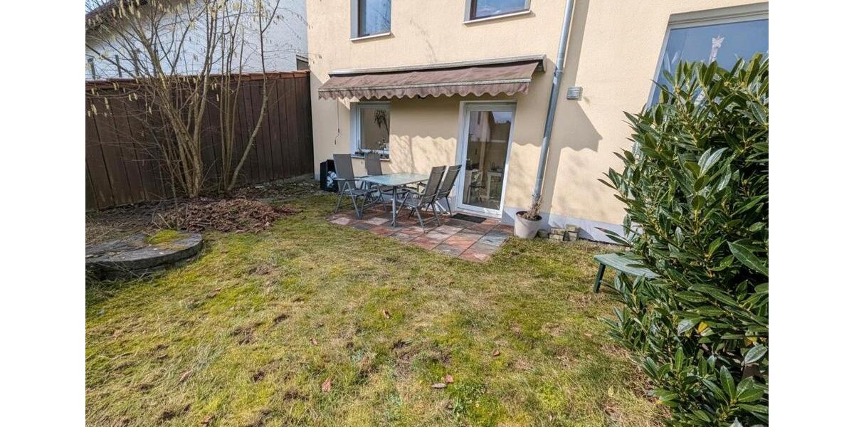 Etagenwohnung Bernhardswald - 2 Zimmer, 44 m&sup2;, 680&euro; | Angebot:25263433