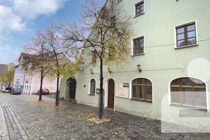 Haus Burglengenfeld - 1 Zimmer, 332 m&sup2;, 760.000&euro; | Angebot:25192205