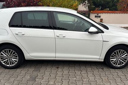 VW Golf 99.800 km 9.200 € Langquaid OT Niederleierndorf 84085