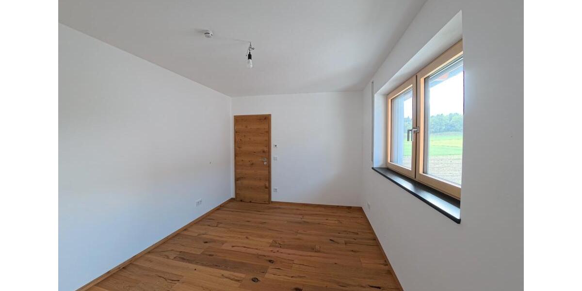 Etagenwohnung Geiselhöring - 3 Zimmer, 104 m&sup2;, 1.000&euro; | Angebot:26604796