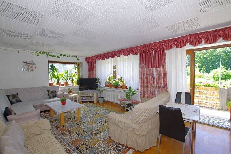 Mehrfamilienhaus, Wohnhaus Nittendorf Undorf - 6 Zimmer, 220 m&sup2;, 990.000&euro; | Angebot:23972768