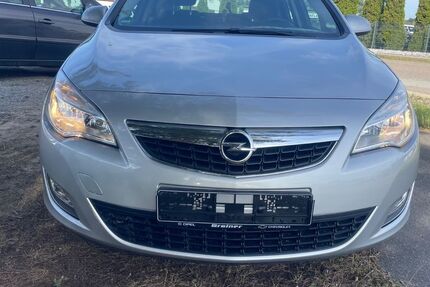 Opel Astra 69.000 km 4.999 &euro; Abensberg 93326