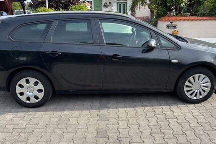 Opel Astra 228.000 km 1.790 &euro; Langquaid OT Niederleierndorf 84085