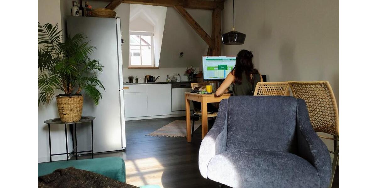 Dachgeschoßwohnung Regensburg Kumpfmühl - 2 Zimmer, 50 m&sup2;, 925&euro; | Angebot:25381005