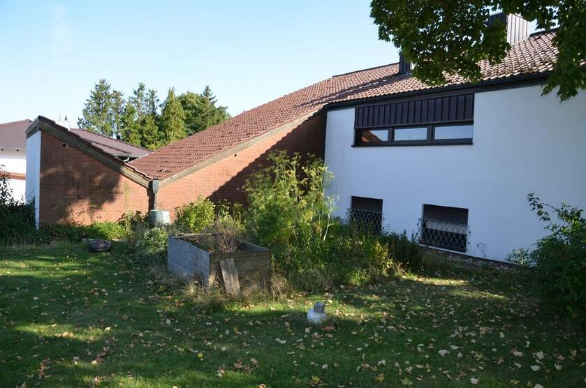 Geräumiges und gepflegtes Einfamilienhaus auf großem Grundstück
