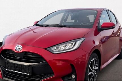 Toyota Yaris 39.100 km 19.480 &euro; Regensburg 93055