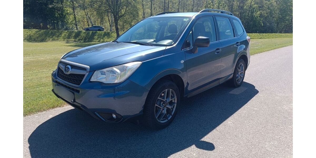 Subaru Forester 146.000 km 14.000 &euro; Aholfing 94345