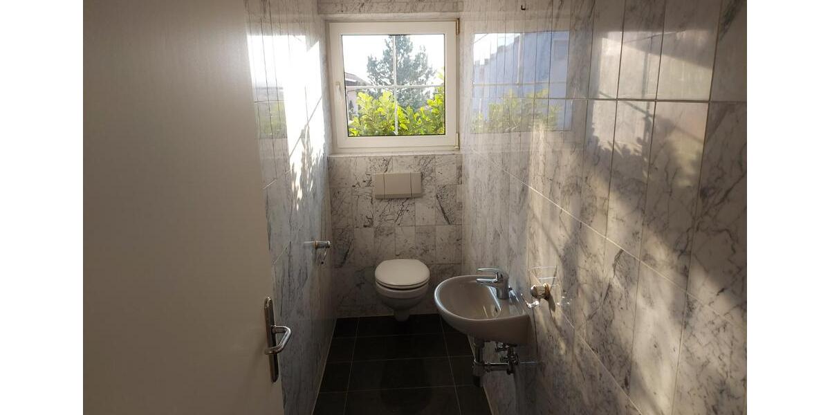 Bungalow Kelheim - 7 Zimmer, 270 m&sup2;, 895.000&euro; | Angebot:25936224