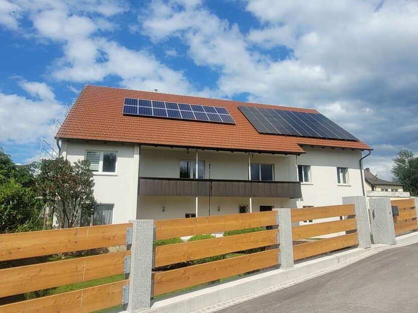 Haus zum Mieten in Nittenau 1.400 € 250 m²