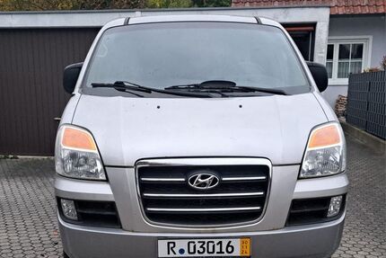 Hyundai H-1 Starex 193.000 km 11.000 € Zeitlarn 93197