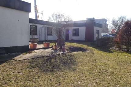 Haus Regensburg Konradsiedlung - 5 Zimmer, 140 m&sup2;, 2.080&euro; | Angebot:25856332