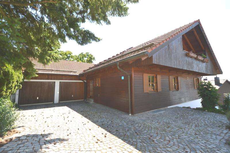 Haus zum Kaufen in Lappersdorf 698.000 € 212 m²