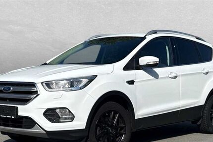 Ford Kuga 85.500 km 12.895 &euro; Regensburg 93059