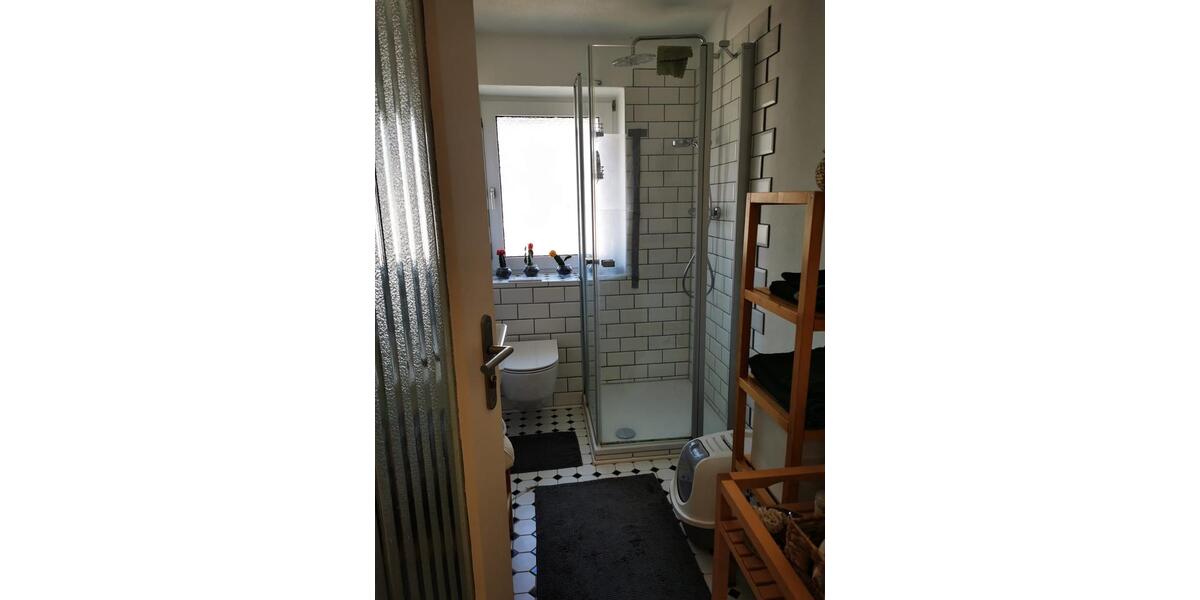 Dachgeschoßwohnung Regensburg Brandlberg - 2 Zimmer, 45 m&sup2;, 600&euro; | Angebot:26664481