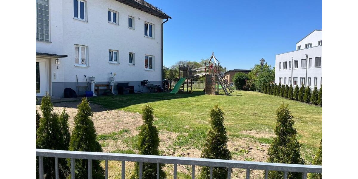 Mehrfamilienhaus, Wohnhaus Wenzenbach - 8.5 Zimmer, 280 m&sup2;, 1.100.000&euro; | Angebot:26504140