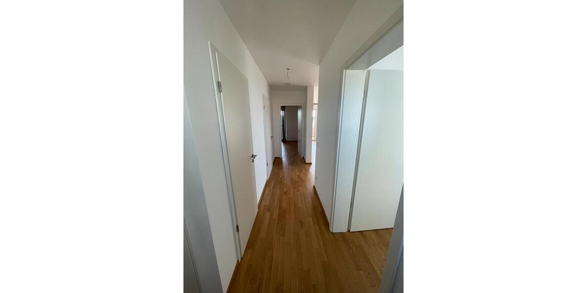 Etagenwohnung Regensburg Galgenberg - 2.5 Zimmer, 66 m&sup2;, 1.188&euro; | Angebot:26336135