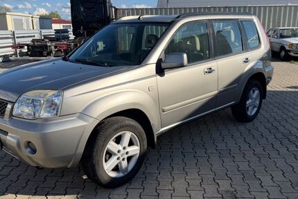 Nissan X-Trail 115.604 km 5.450 &euro; Maxhütte -Haidhof 93142