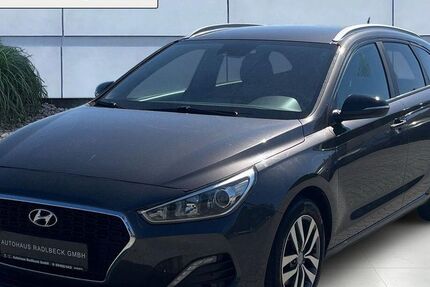 Hyundai i30 124.390 km 9.690 &euro; Wörth a. Donau 93086