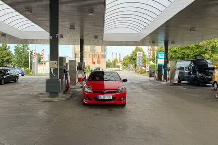 Opel Astra 260.000 km 2.800 &euro; Regensburg 93053