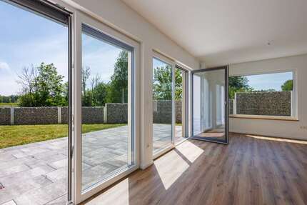 Haus zum Kaufen in Herrngiersdorf 560.000 € 148.66 m² 5 zimmer