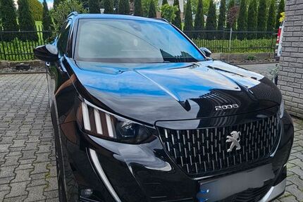 Peugeot 2008 113.000 km 12.800 &euro; Regensburg 93055
