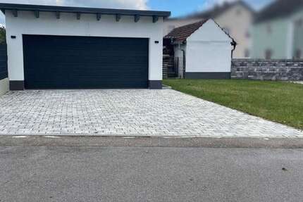 Garagen / Stellplätze Maxhütte-Haidhof Haidhof - 100.000&euro; | Angebot:24785577