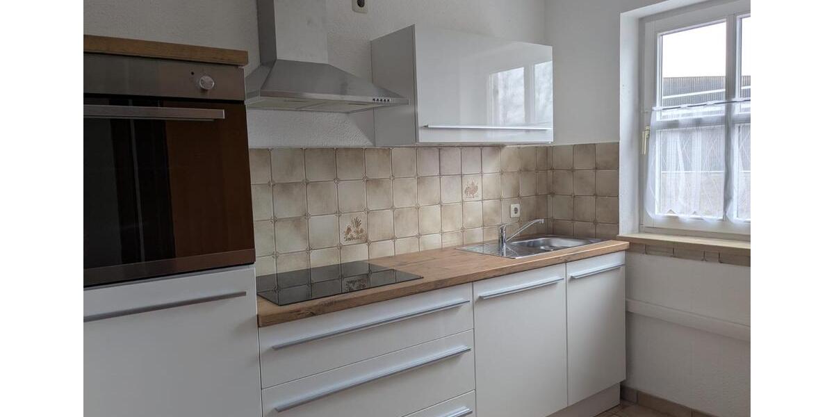 Etagenwohnung Neutraubling - 2 Zimmer, 50 m&sup2;, 950&euro; | Angebot:25648873