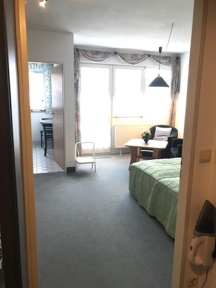 Vollmöbliertes schönes Appartment Bad Gögging Balkon Küche ! zimmer