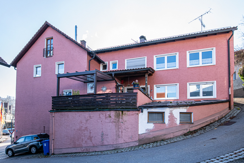 Wohn-und Geschäftshaus in zentraler Lage