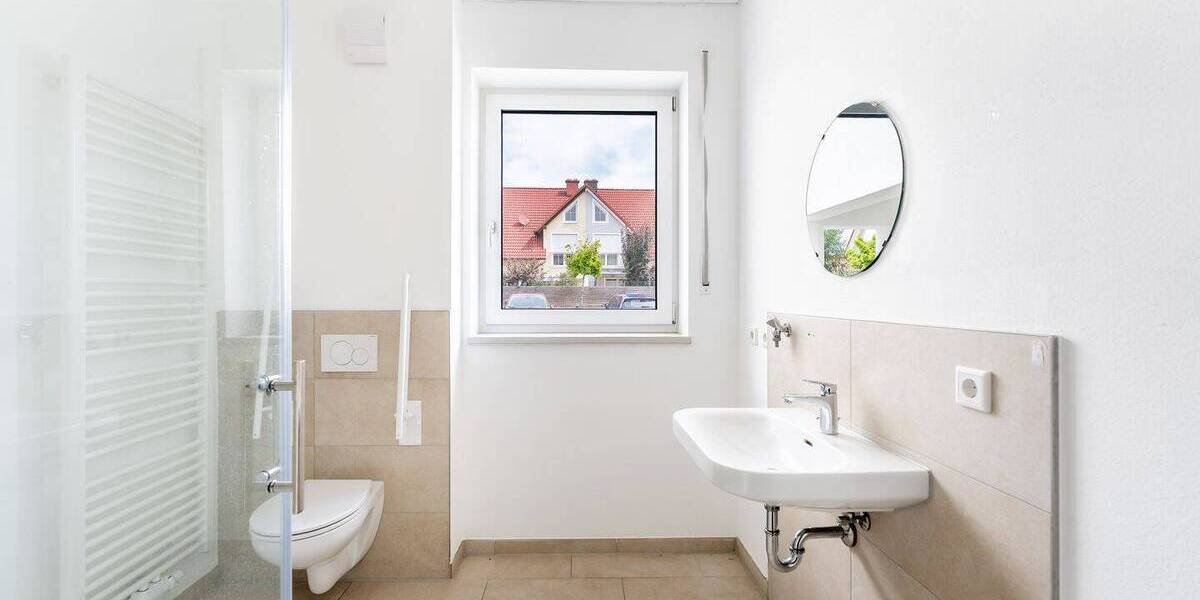 Gewerbeobjekt Sünching - 4 Zimmer, 90 m&sup2;, 790&euro; | Angebot:26766556