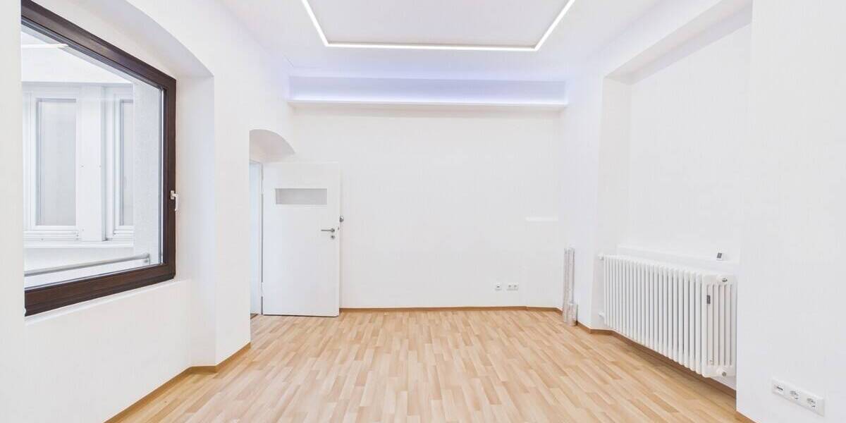Gewerbeobjekt Regensburg Innenstadt - 4 Zimmer, 130 m&sup2;, 1.670&euro; | Angebot:26572691