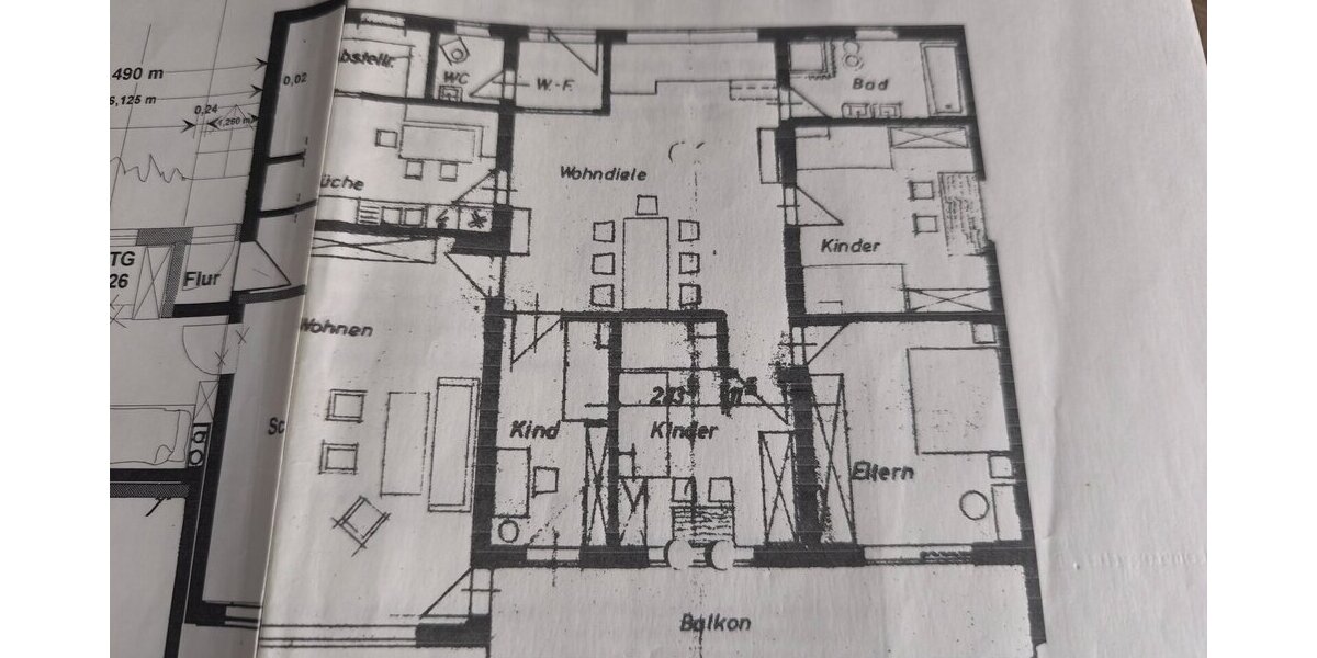 Schnäppchen-Verkauf Für Familien mit Platzbedarf 5-6 Zimmer-Wohnung WFL 140 m² mit Balkon und großem Gartenanteil mit 450 m² in guter Lage. - Etagenwohnung Laaber | Angebot:26898732